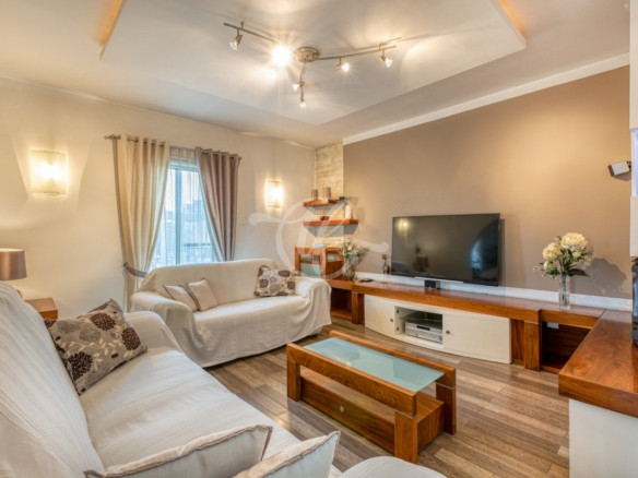 Luxury Apartment for Rent in Pembroke