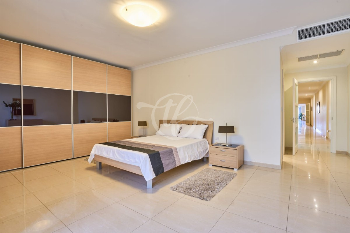 Luxurious Seafront Apartment for Rent in Sliema