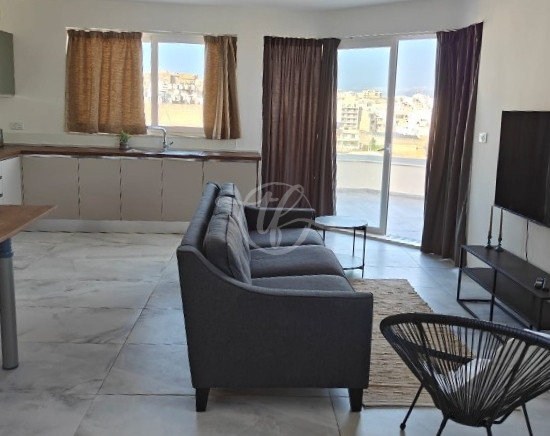 Penthouse for Rent in Gzira