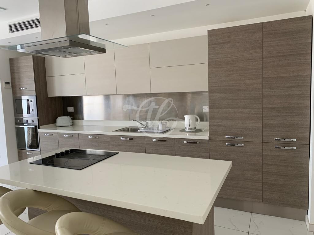 Modern Penthouse for Rent in Swatar