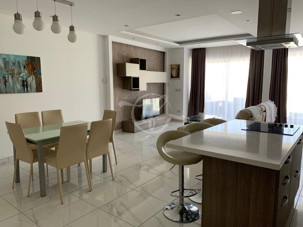 Modern Penthouse for Rent in Swatar