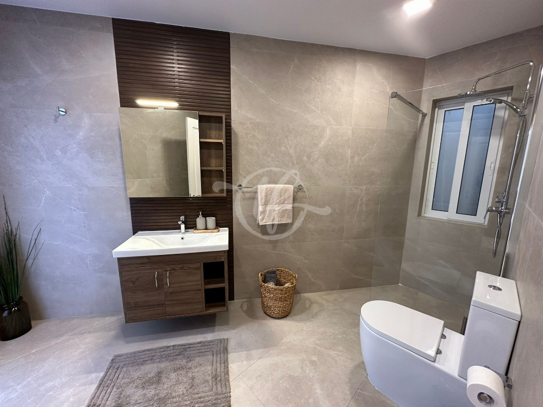 L013338 (11) Modern Penthouse for Rent in Birkirkara