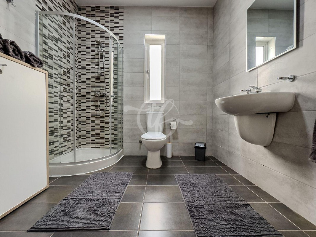 Modern Penthouse for Rent in Birzebbugia