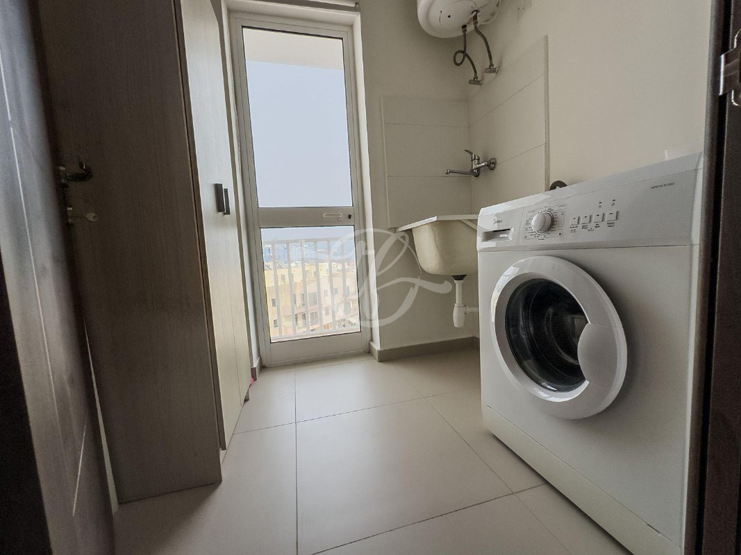 Modern Penthouse for Rent in Birzebbugia