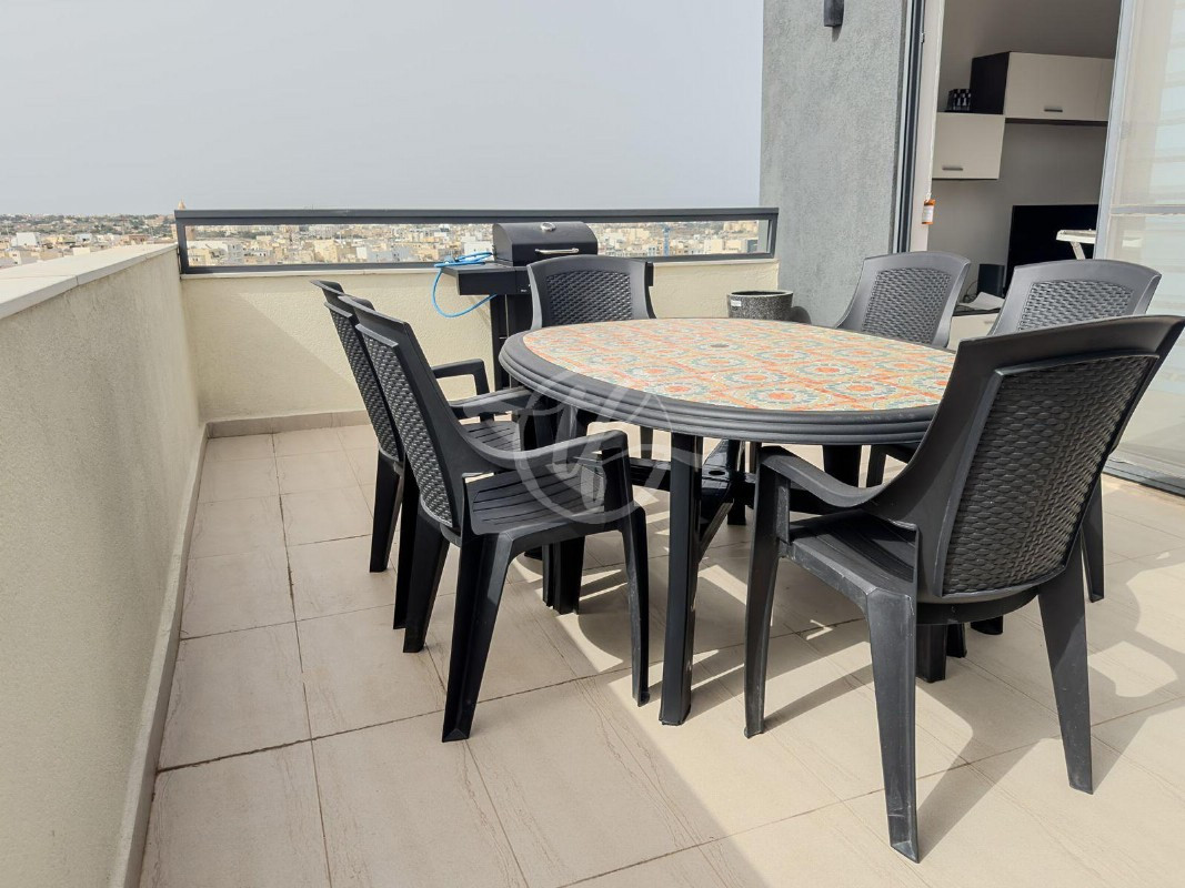 Modern Penthouse for Rent in Birzebbugia
