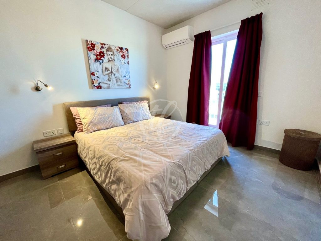 Penthouse for Rent in Qawra