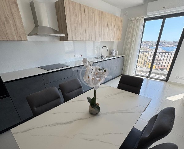Penthouse for Rent in Sliema